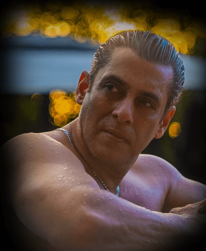 Salman Khan Shared A Shirtless Picture With His Fans On Instagram In ‘Andaz Apna Apna’ Style, Deets&nbsp;Inside