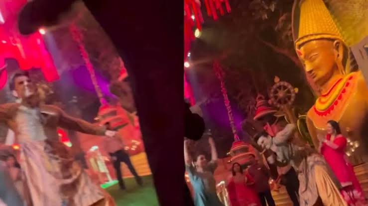 Ranveer Singh Seen Dancing His Heart Out At Ganesh Chaturthi Celebrations At Ambani’s House Antilia, Pictures&nbsp;Inside